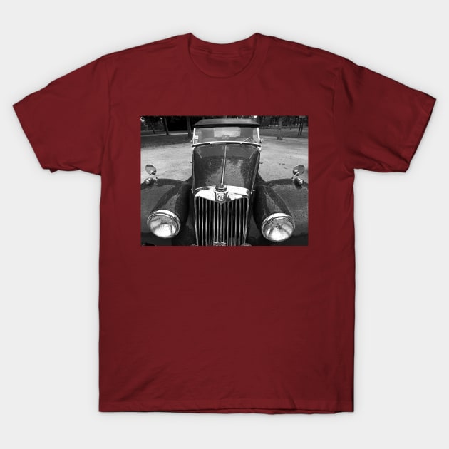 Vintage car an atmosphere of yesteryear 18 (c)(t) by Olao-Olavia / Okaio Créations by PANASONIC fz 200 T-Shirt by caillaudolivier